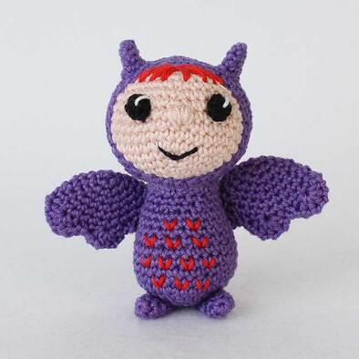 Picture of crochet bat from front