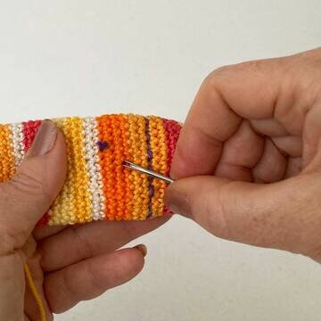 Picture Fig 21 - pulling knot further in