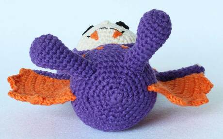 Picture of amigurumi crochet bat - base