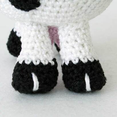 Picture of crochet Dairy Cow Hoof