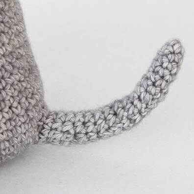 Picture of crochet dog tail