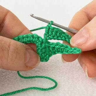 Picture of Crochet Elf Collar - Fig 13
