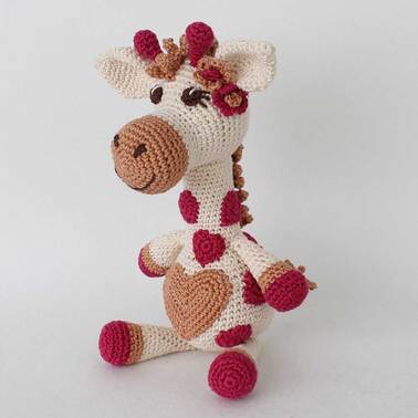Picture of crochet girl giraffe - front left view