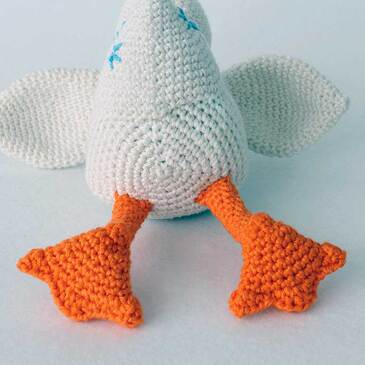 Picture of base of crochet goose