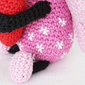 Picture of Crochet Love Bug - embroidered body detail