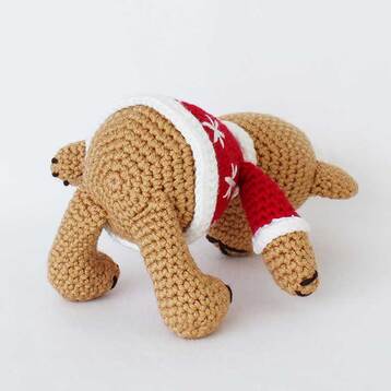 Picture of base of Crochet bear