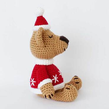 Picture of left side of crochet teddy bear