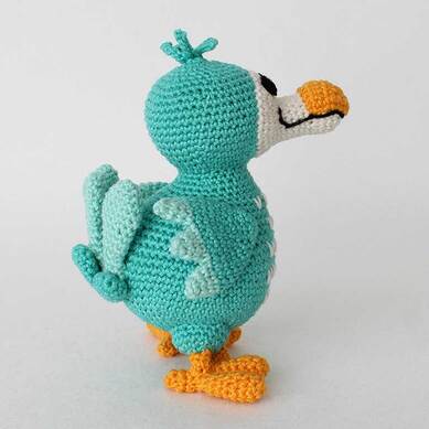 Picture of right side of crochet dodo