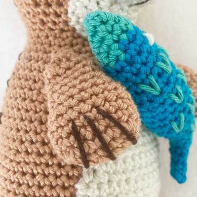 Picture showing Claw detail on crochet Otter paw