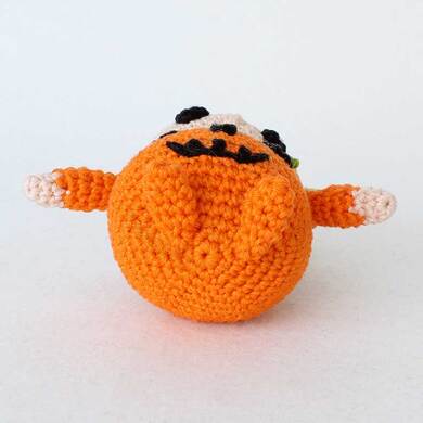 Picture of base of crochet pumpkin